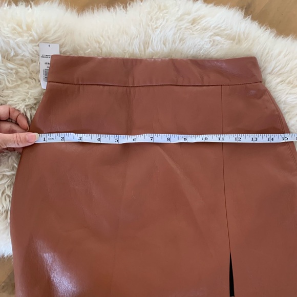 Aritzia Wilfred Vegan Leather Skirt - Picture 7 of 8